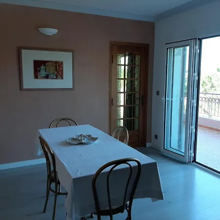 Casa Ottobre Blu 2* Calvi (Corsica)