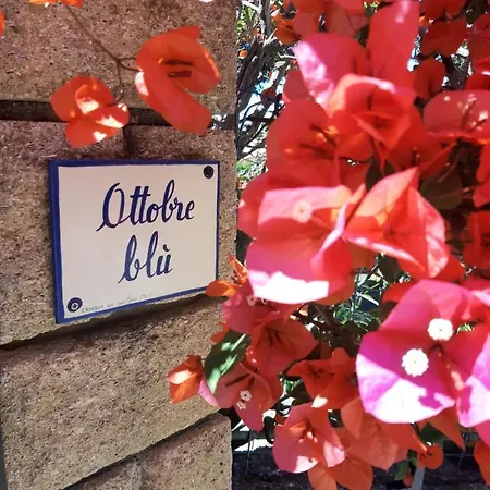 Casa Ottobre Blù 2* Calvi (Corsica)